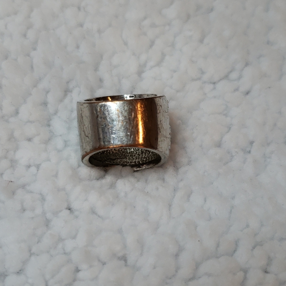 Express Ring - Picture 4 of 5